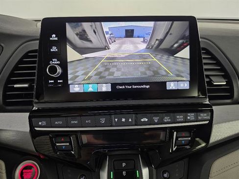 Used 2025 Honda Odyssey EX-L image 46