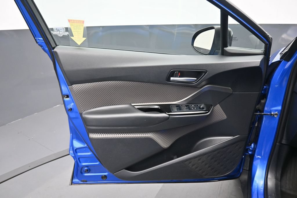 Used 2021 Toyota C-HR Limited FWD image 9