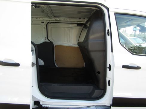 Used 2022 Ford Transit Connect XL FWD image 13