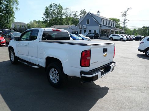 Used 2018 Chevrolet Colorado W/T w/ WT Convenience Package RWD image 5