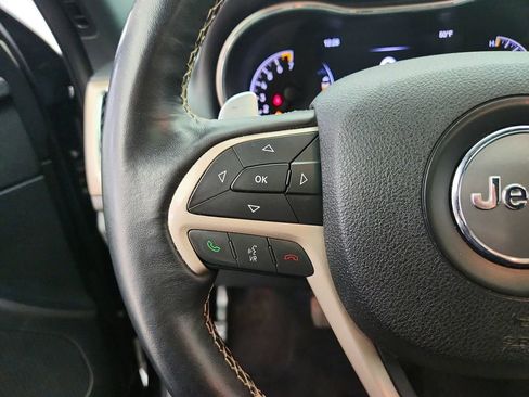 Used 2016 Jeep Grand Cherokee Laredo w/ Security & Convenience Group AWD/4WD image 21