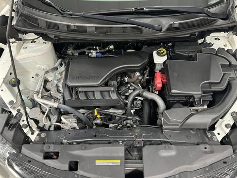Used 2017 Nissan Rogue Sport SV w/ SV Premium Package AWD/4WD image 22