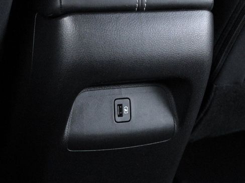 Used 2023 Nissan Sentra SV w/ All-Weather Package image 39