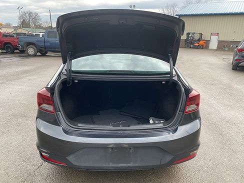 Used 2020 Hyundai Elantra SE image 14