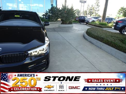 Used 2019 BMW 530i RWD image 32