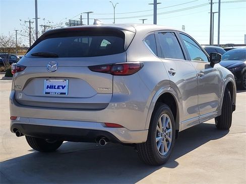 New 2025 MAZDA CX-5 AWD 2.5 S w/ Preferred Package image 4