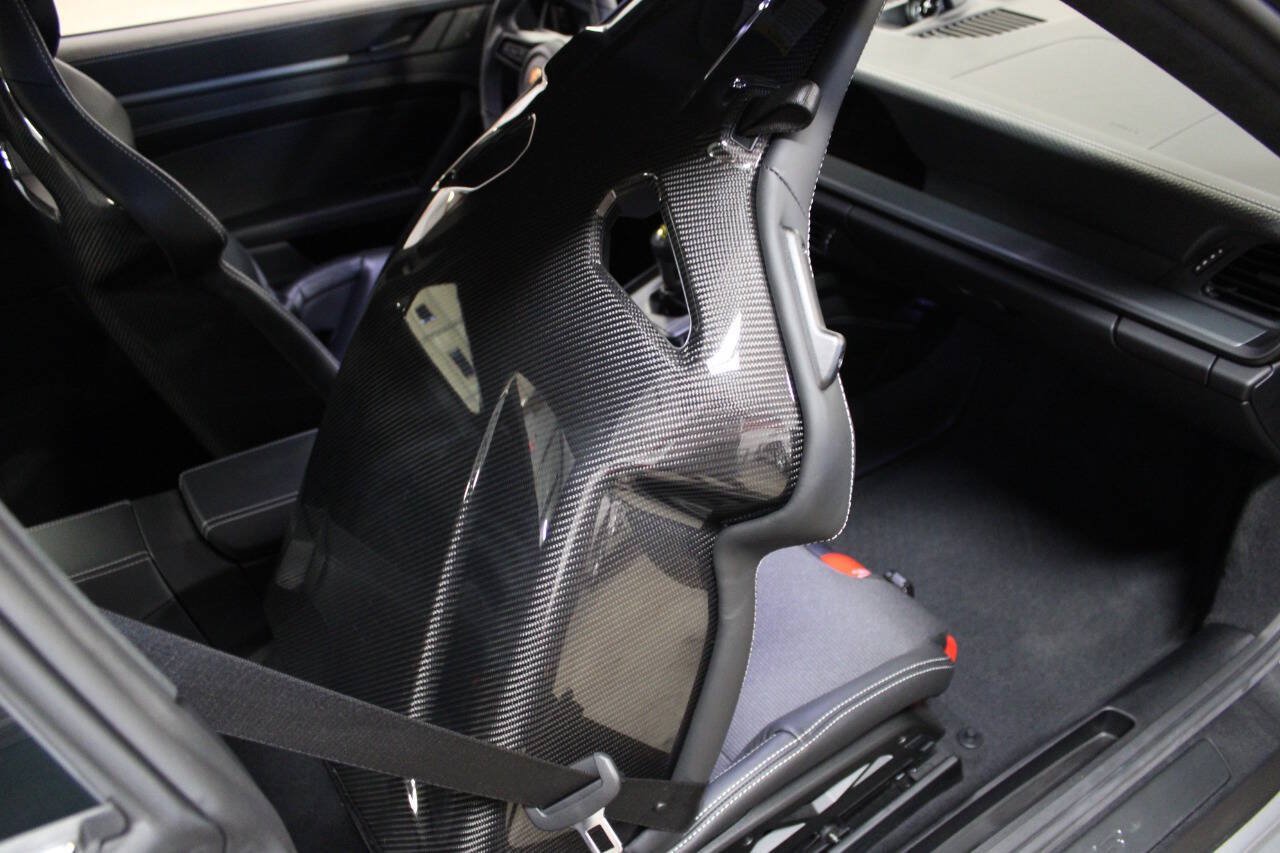 Used 2026 Porsche 911 GT3 RWD image 29