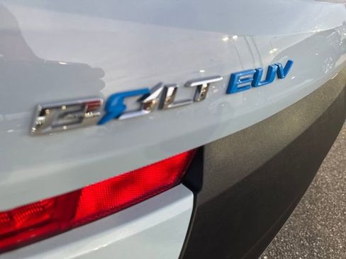 Certified 2023 Chevrolet Bolt EUV LT image 29