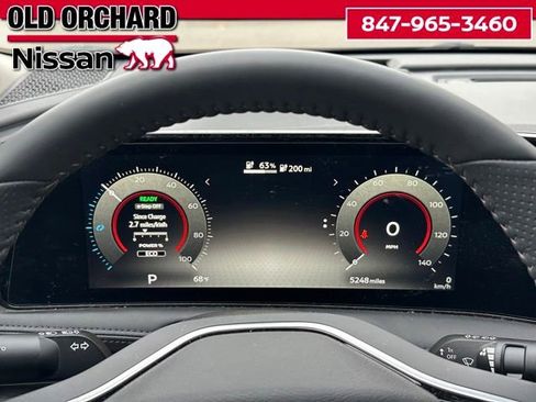 Used 2023 Nissan Ariya AWD image 21