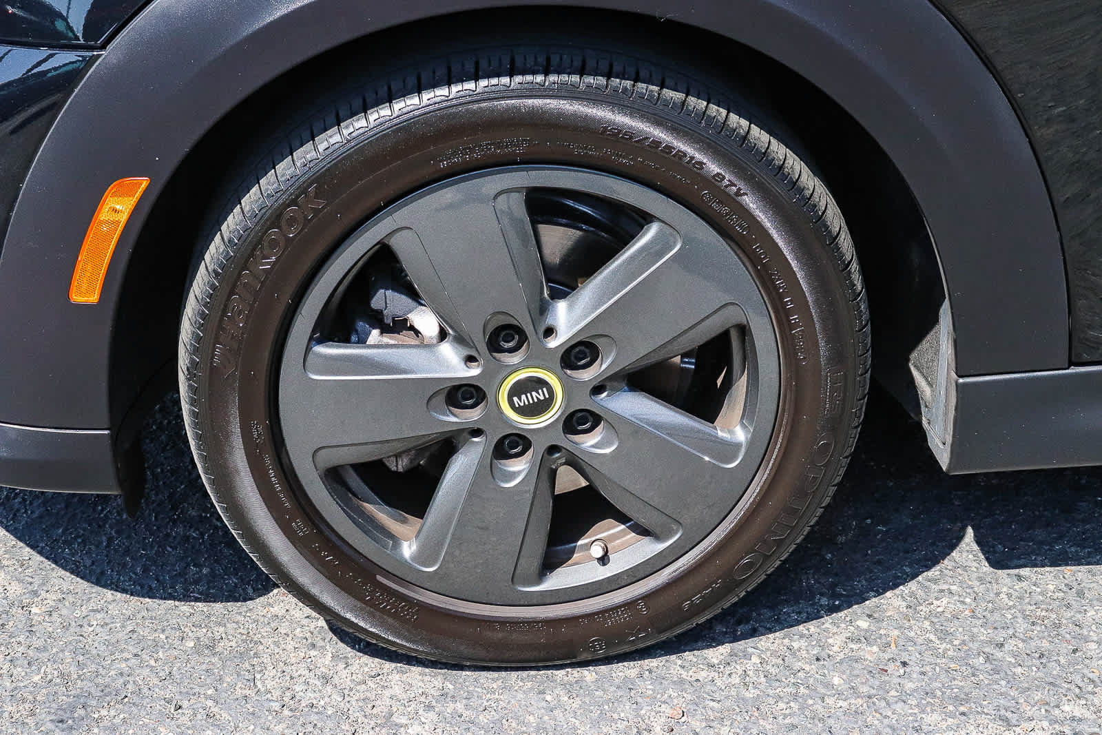 Used 2024 MINI Cooper SE FWD image 14