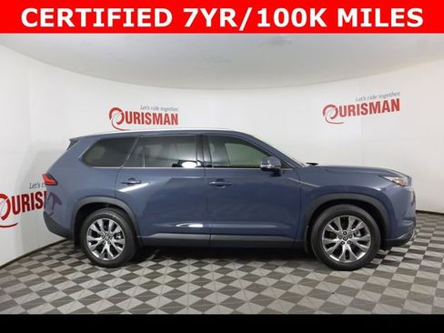 Used 2024 Toyota Grand Highlander Limited image 6