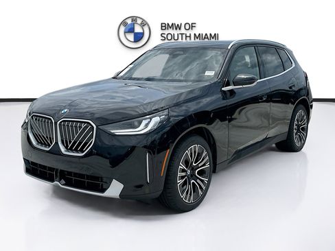 New 2025 BMW X3 xDrive30i w/ Convenience Package image 3