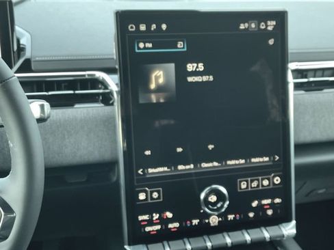 New 2026 GMC Sierra EV Elevation image 16