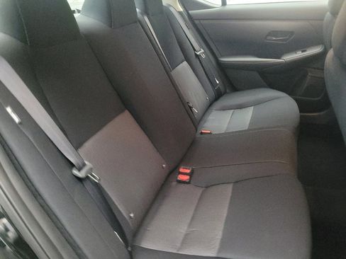 Used 2024 Nissan Sentra SV w/ Trunk Package image 19