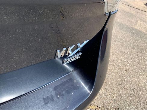 Used 2013 Lincoln MKX AWD image 9