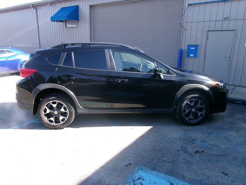 Used 2018 Subaru Crosstrek 2.0i Premium w/ Eyesight System AWD/4WD image 6