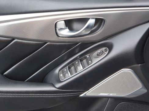 Used 2017 INFINITI Q50 3.0t Premium image 18