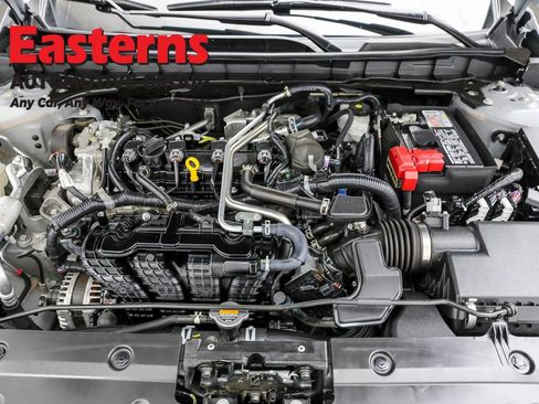 Used 2023 Nissan Altima 2.5 SR w/ SR Premium Package image 7