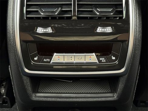 Used 2022 BMW X6 M w/ Competition Package image 28