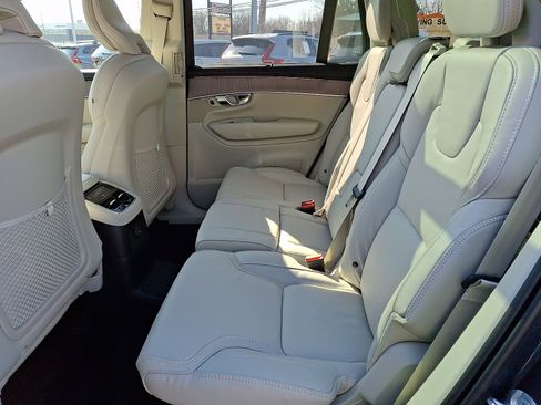 New 2026 Volvo XC90 T8 Ultra w/ Protection Package Premier image 5