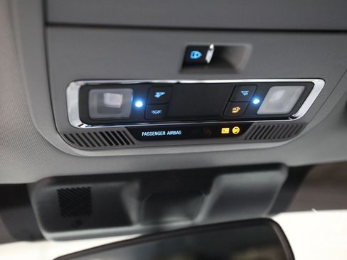 Used 2025 Ford F350 Lariat AWD/4WD image 24