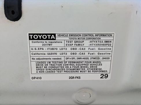 Used 2017 Toyota Tacoma SR5 w/ Tow Package RWD image 24