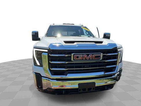 Certified 2025 GMC Sierra 2500 SLT w/ SLT Premium Package AWD/4WD image 6