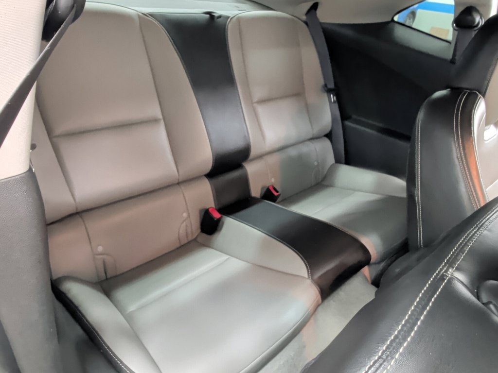 Used 2010 Chevrolet Camaro SS w/ LPO, Ground Effects Package RWD image 24
