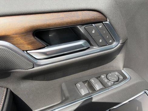 New 2026 Chevrolet Silverado 2500 High Country w/ High Country Premium Package AWD/4WD image 16