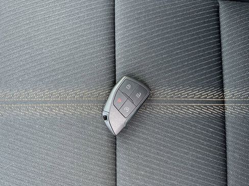 New 2026 GMC Canyon AT4 image 33