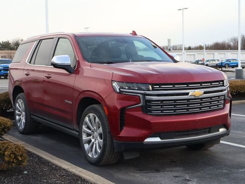 Used 2023 Chevrolet Tahoe Premier image 3