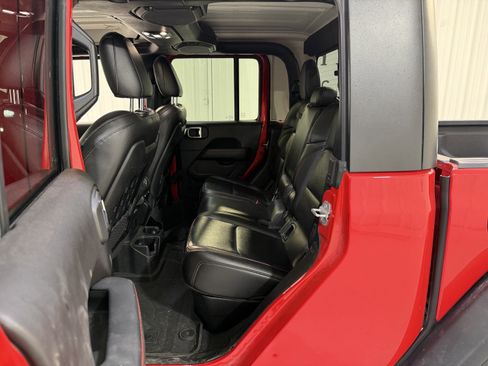 Used 2022 Jeep Gladiator Rubicon w/ LED Lighting Group image 12