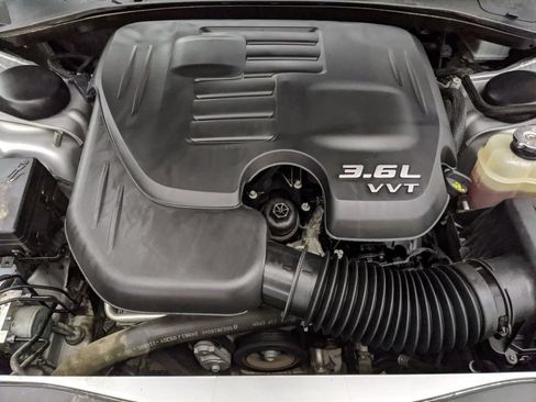 Used 2020 Dodge Charger SXT w/ Leather Interior Group RWD image 24