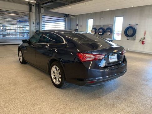 Used 2022 Chevrolet Malibu LT w/ Leather Package image 8