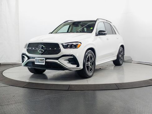 Certified 2026 Mercedes-Benz GLE 350 4MATIC image 3