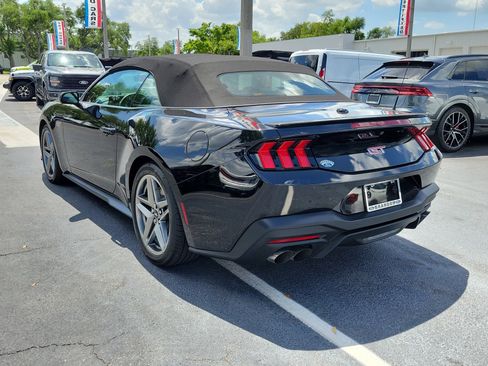 Certified 2025 Ford Mustang GT Premium image 7
