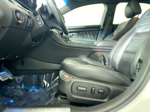 Used 2018 Ford Taurus SHO w/ Driver Assist Package image 22