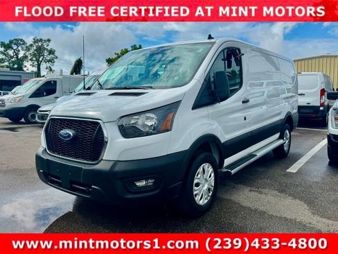Used 2024 Ford Transit 250 Low Roof w/ Exterior Upgrade Package image 6