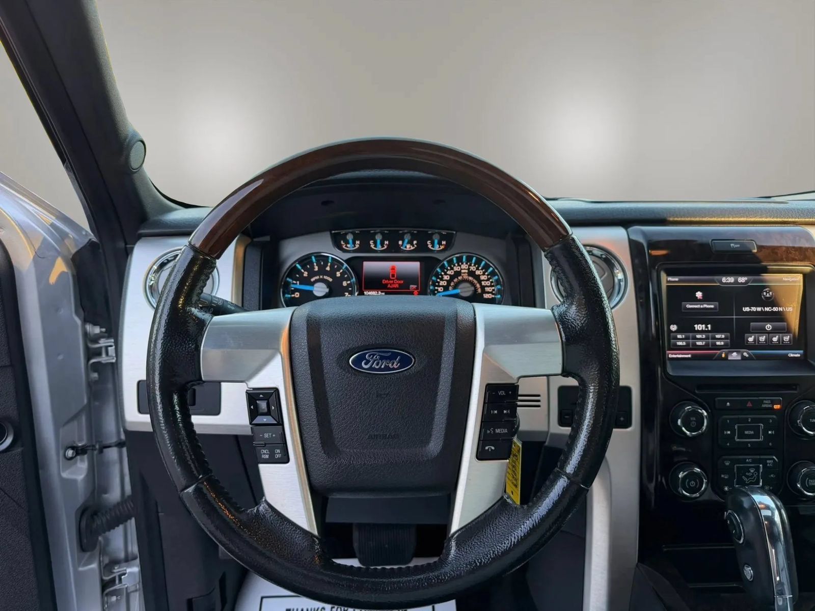Used 2013 Ford F150 Platinum AWD/4WD image 14