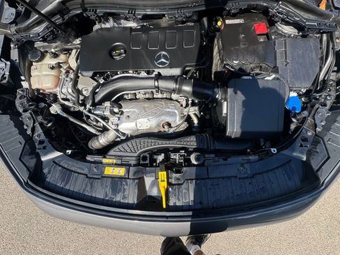 Certified 2023 Mercedes-Benz GLA 250 4MATIC image 23