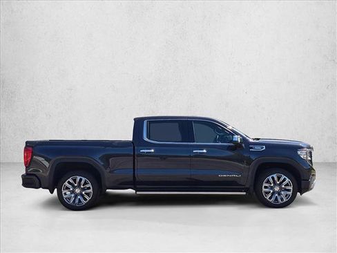 Used 2024 GMC Sierra 1500 Denali w/ Denali Reserve Package AWD/4WD image 4