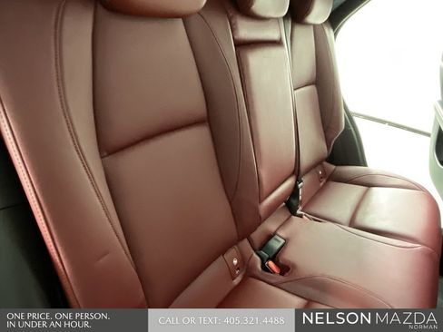 Used 2024 MAZDA CX-30 AWD 2.5 S w/ Preferred Package image 29