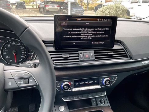 Used 2025 Audi Q5 2.0T Premium image 5