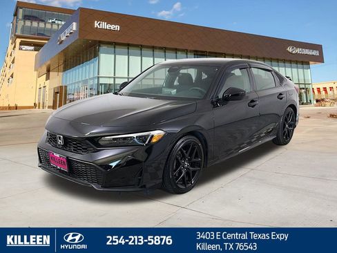 Used 2025 Honda Civic Sport image 3