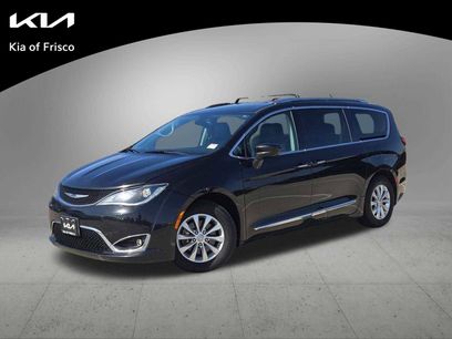 Used 2018 Chrysler Pacifica Touring-L