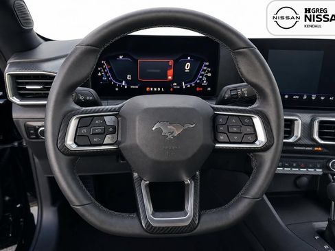 Used 2026 Ford Mustang Premium RWD image 9