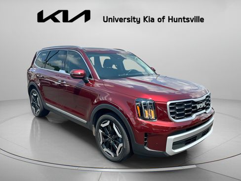 Used 2024 Kia Telluride S w/ S Sunroof Package FWD image 2