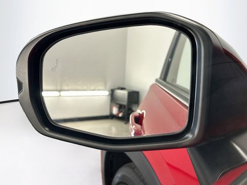 Used 2025 Honda HR-V Sport image 16