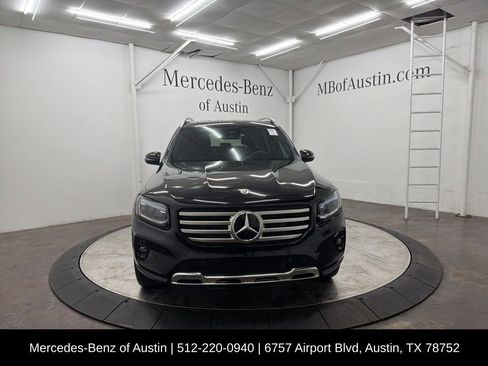 Certified 2026 Mercedes-Benz GLB 250 4MATIC image 2