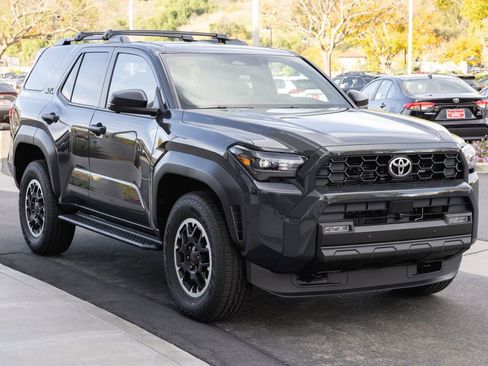 New 2026 Toyota 4Runner TRD Off-Road Premium image 3
